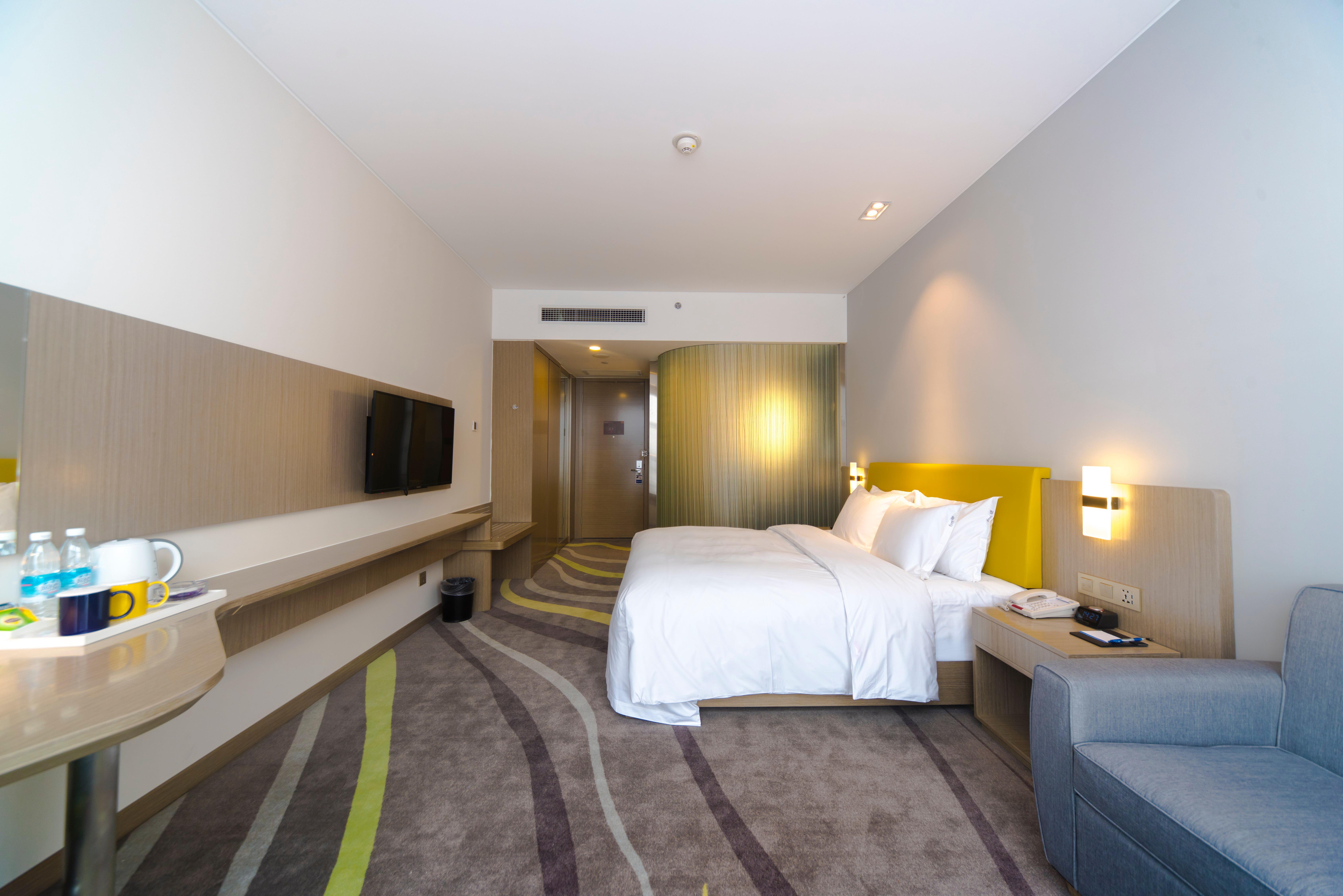 Holiday Inn Express Chengdu Jinniu By Ihg Екстер'єр фото