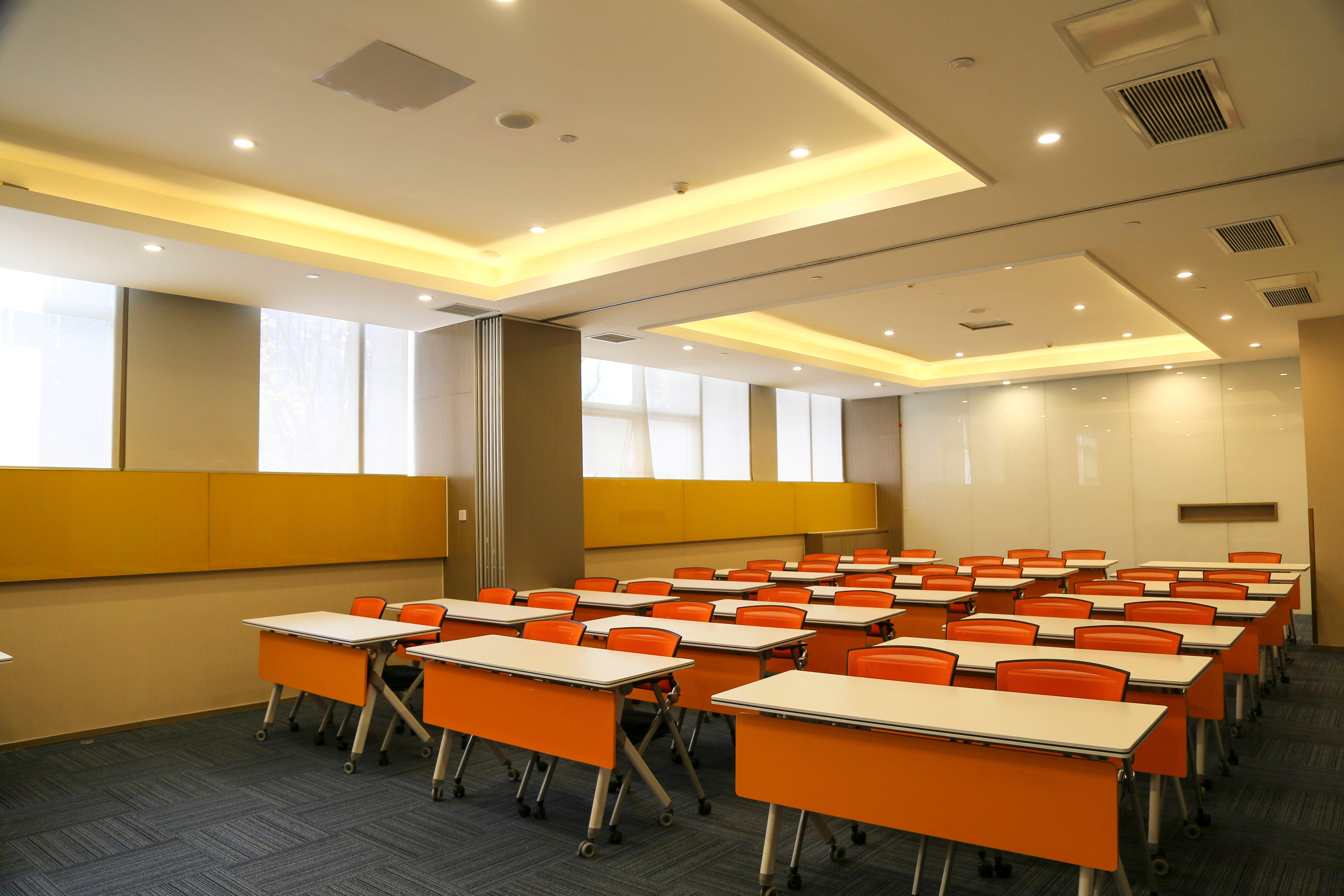 Holiday Inn Express Chengdu Jinniu By Ihg Екстер'єр фото