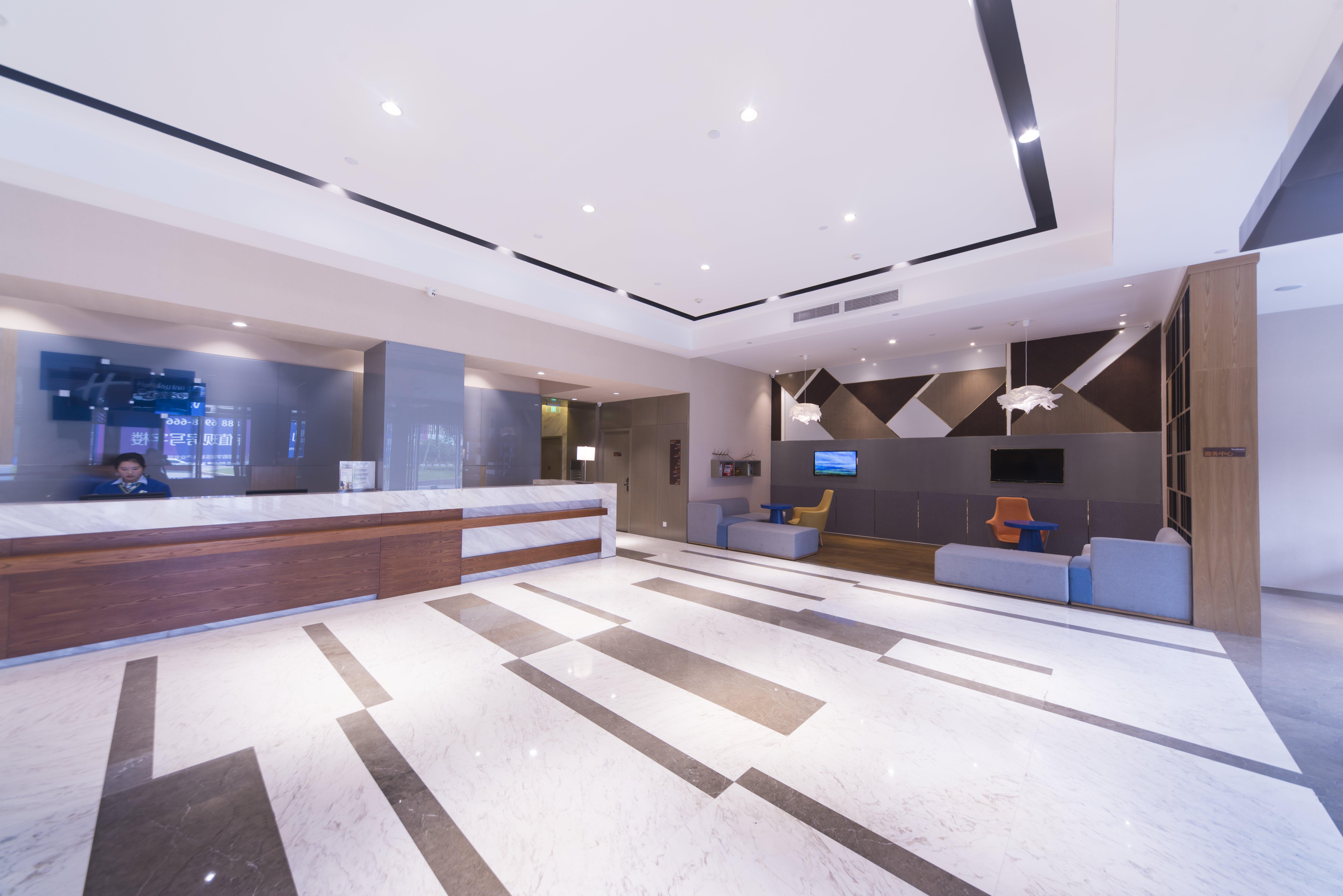 Holiday Inn Express Chengdu Jinniu By Ihg Екстер'єр фото